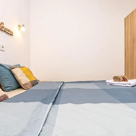 'little Little' House In The Town Center & Parking Apartman Plovdiv