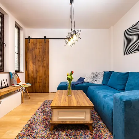 Apartment 'little Little' House In The Town Center & Parking *